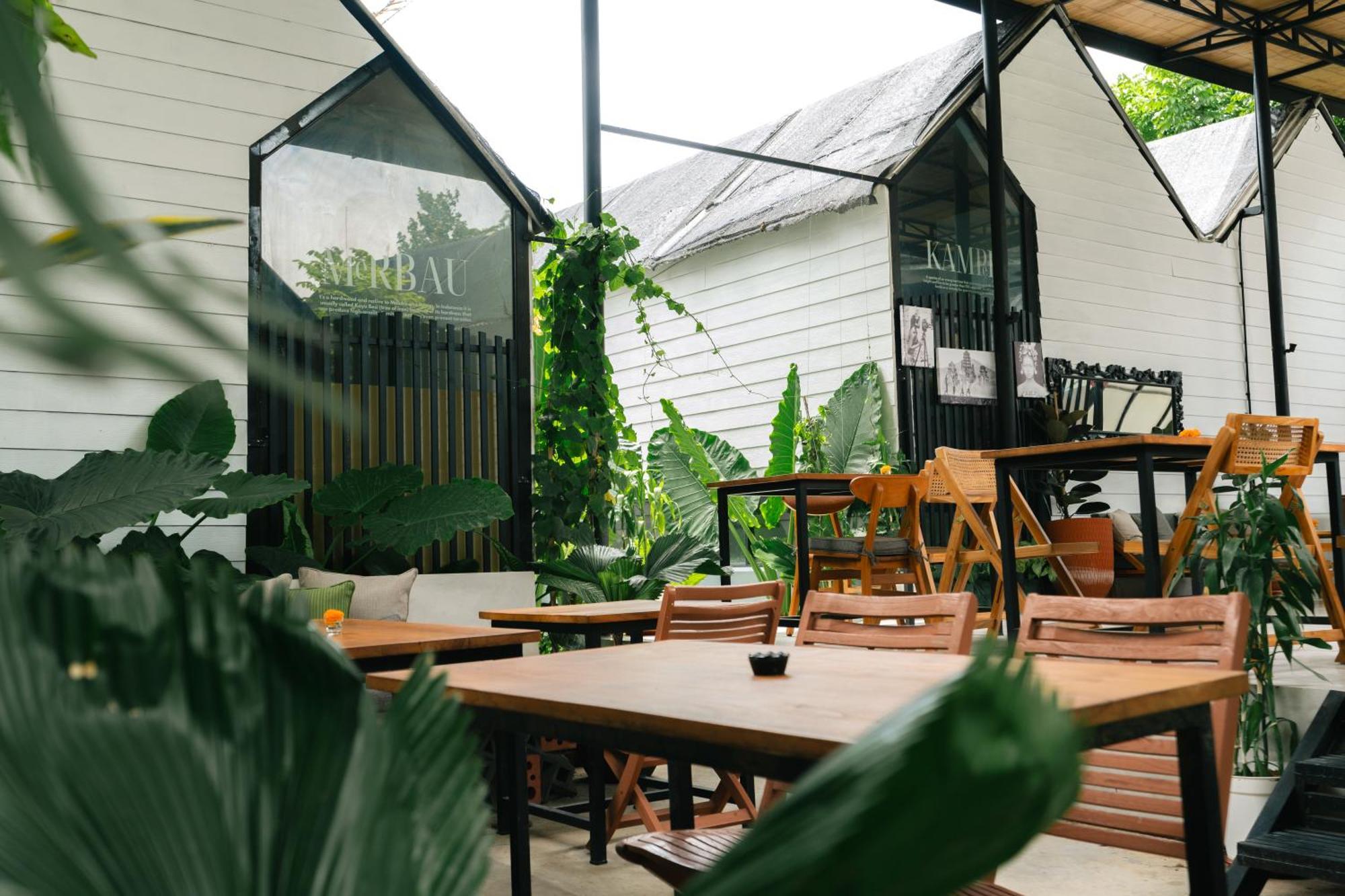 The Jungle Hostel Canggu Exterior foto
