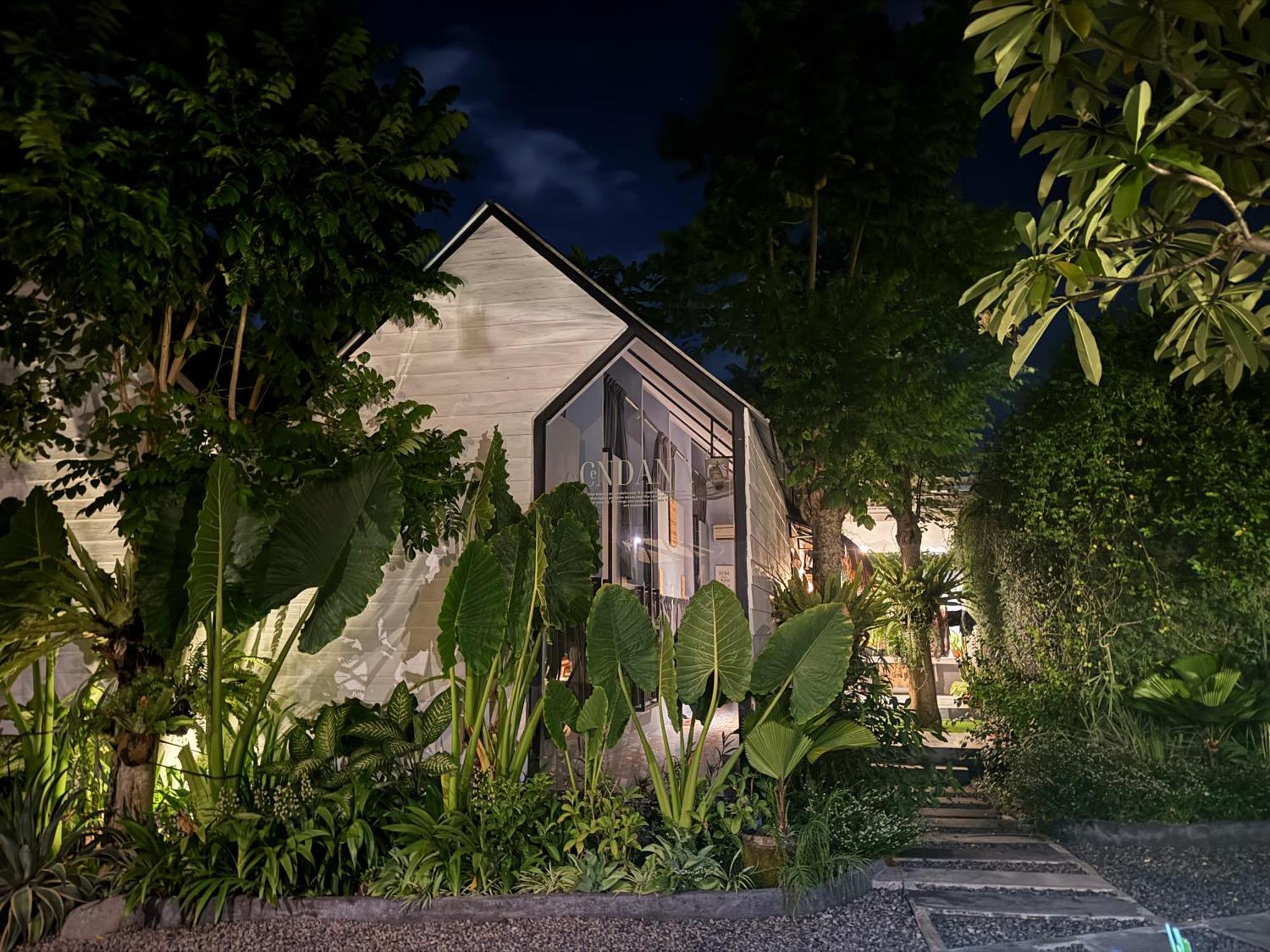 The Jungle Hostel Canggu Exterior foto