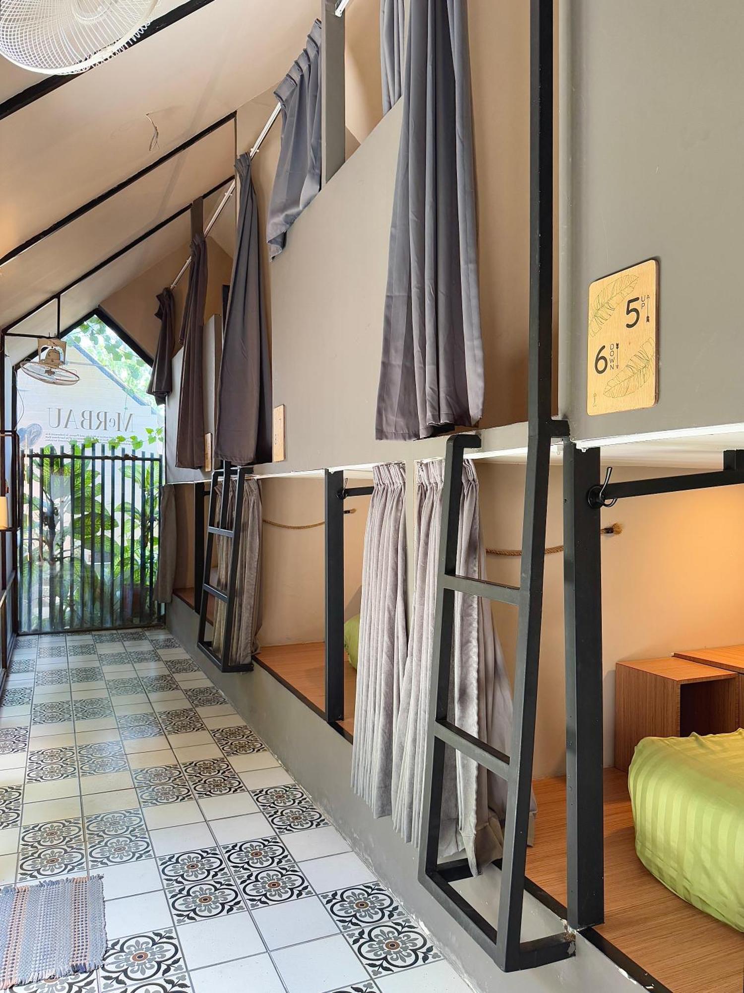 The Jungle Hostel Canggu Exterior foto